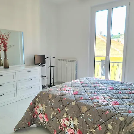 La Perla Di Emma Apartment *